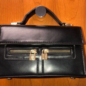 Mini Crossbody Bag w/Deatchable/Adjustable Strap Black